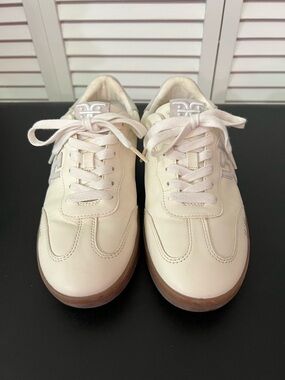 Sam Edelman SE 1980 size 7 Cream Leather Sneakers